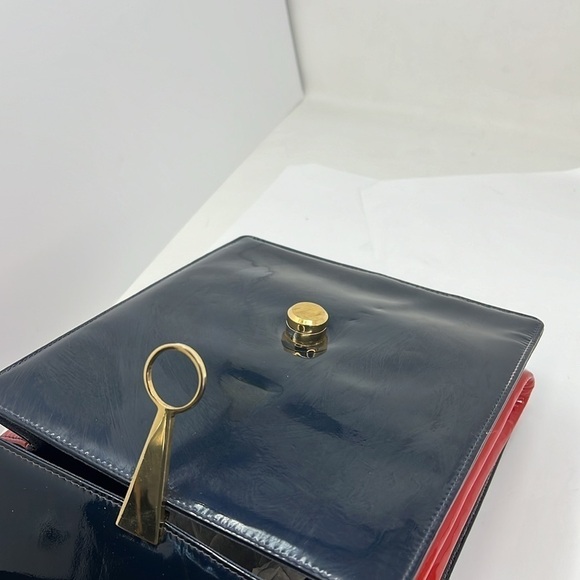 Saks Fifth Avenue Vintage Patent Leather Navy Red Beige Shoulder Bag - Picture 16 of 16